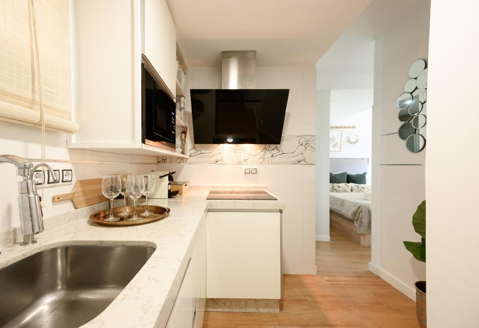 Apartament Estudio Con Parking Teatinos Living *