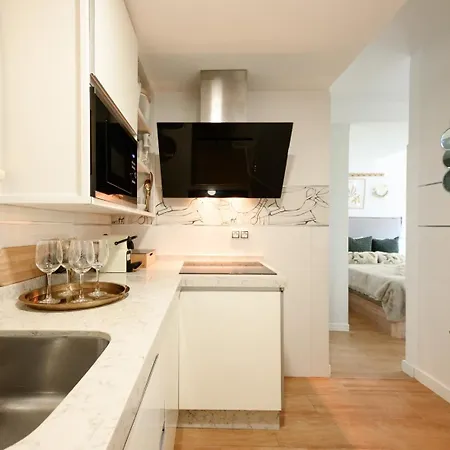 Estudio Con Parking Teatinos Malaga Living Exterior foto